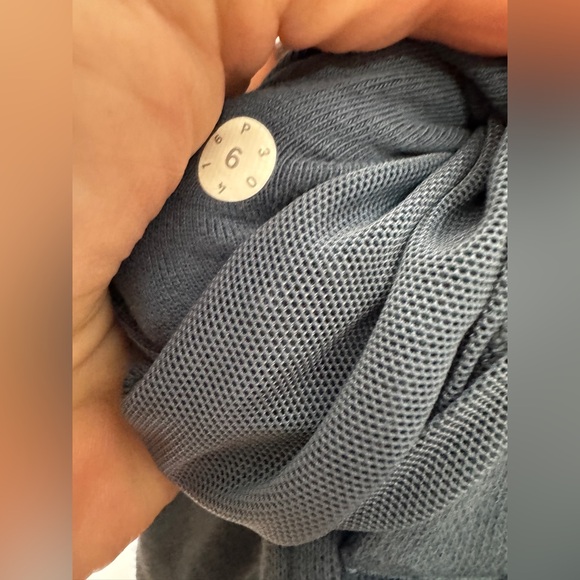 Lululemon Slate Blue Crew Neck Sweatshirt Kangaroo Pocket Size 6 - Picture 5 of 6